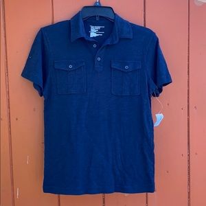 Casual navy blue collared shirt with front pockets
